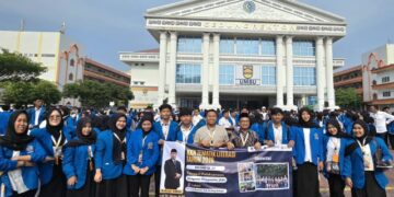Rektor UMSU Lepas 460 Mahasiswa FH UMSU KKN Tematik Literasi Dorong Budaya Baca hingga Pelosok Desa