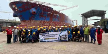 Mahasiswa Teknik Mesin UMSU Belajar Langsung Teknologi Perawatan Kapal di PT Waruna Shipyard Indonesia