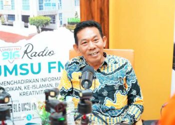 Jaga Kehangatan di Tengah Gawai: Dr. Yan Hendra Soroti Pentingnya Komunikasi Keluarga di Era Media Sosial
