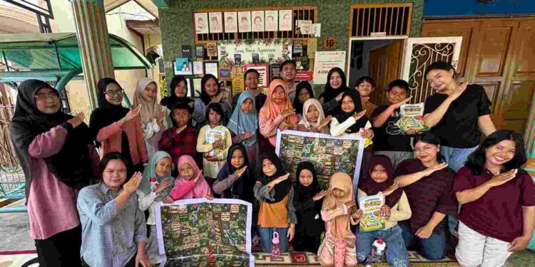 Mahasiswa PPG FKIP UMSU Turun ke Masyarakat, Ajarkan Anak Cerdas Mengelola Uang Lewat Permainan Edukatif