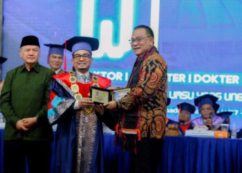 Menteri LH Jumhur Hidayat di Wisuda UMSU 2026: Kepedulian Lingkungan Harus Berbuah Perubahan Nyata bagi Rakyat